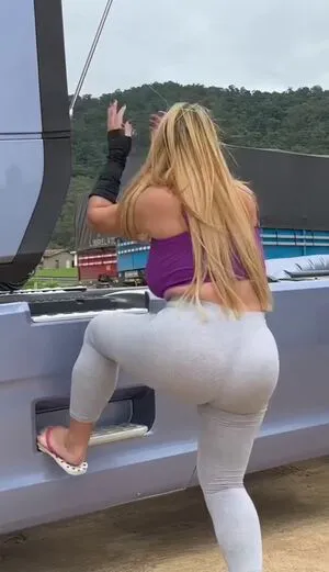 Aline Fuchter Ouriques OnlyFans Leaked Free Thumbnail Picture - #CHrGxUIs1m