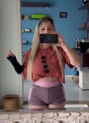 Aline Fuchter Ouriques OnlyFans Leaked Free Thumbnail Picture - #FJFtok11os