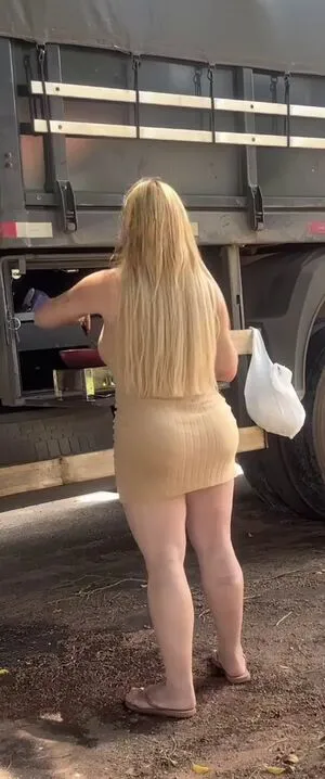Aline Fuchter Ouriques OnlyFans Leaked Free Thumbnail Picture - #idHP6oMikn