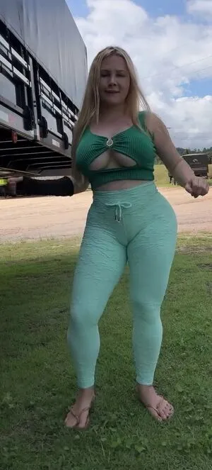 Aline Fuchter Ouriques OnlyFans Leaked Free Thumbnail Picture - #iwxR9OlWkw