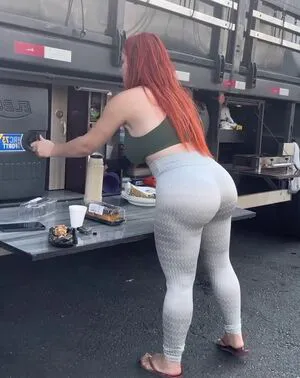 Aline Fuchter Ouriques OnlyFans Leaked Free Thumbnail Picture - #xX41rl2vjN