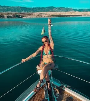 Aline Jost Diraimondo OnlyFans Leaked Free Thumbnail Picture - #Xmt6De90D6