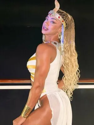 Aline Patriarca OnlyFans Leaked Free Thumbnail Picture - #3CmGJ6hYNF