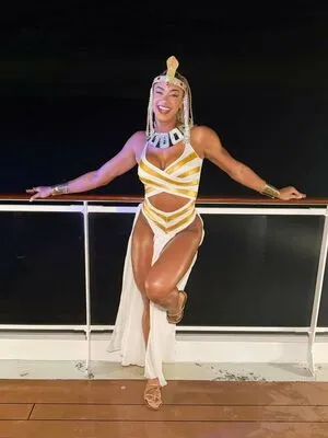 Aline Patriarca OnlyFans Leaked Free Thumbnail Picture - #xsF7zOR6ZA