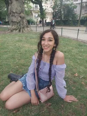 Alinefouche OnlyFans Leaked Free Thumbnail Picture - #XJhoCYJGv5