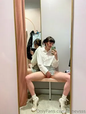 Alinevsss OnlyFans Leaked Free Thumbnail Picture - #anv1fYB0Kg