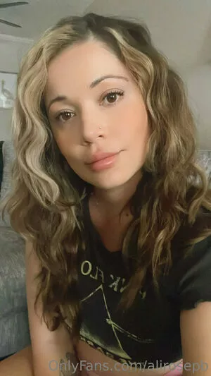 Alirosepb OnlyFans Leaked Free Thumbnail Picture - #m7S6GNtr6M