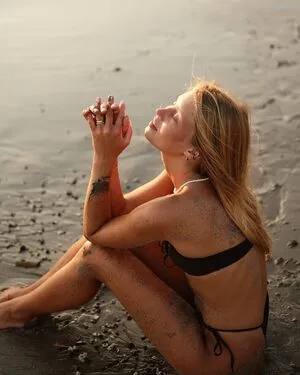 Alisa Winkler OnlyFans Leaked Free Thumbnail Picture - #QnmLz8ROxS