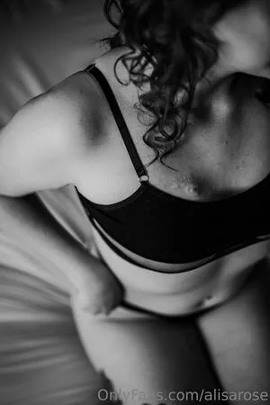 Alisarose OnlyFans Leaked Free Thumbnail Picture - #k0iuRv9B2e