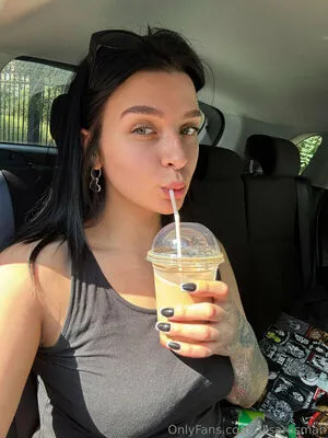 Alisarosman OnlyFans Leaked Free Thumbnail Picture - #4reG8NhZaz