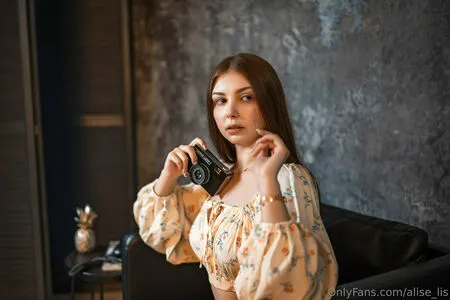 Alise Lis OnlyFans Leaked Free Thumbnail Picture - #p2KIKt7qht