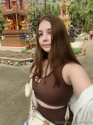 Alise Lis OnlyFans Leaked Free Thumbnail Picture - #ymBRhdv0au