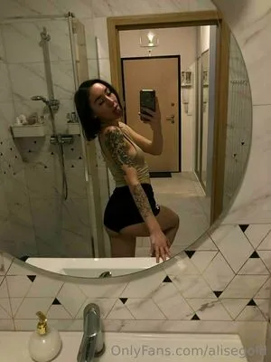 Alisegold OnlyFans Leaked Free Thumbnail Picture - #1W6faCUiB3