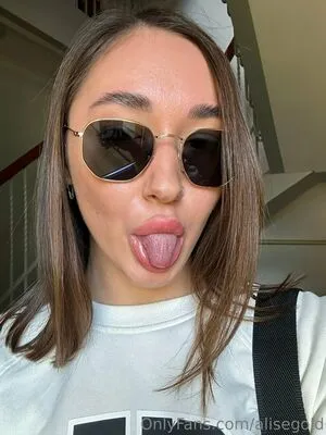 Alisegold OnlyFans Leaked Free Thumbnail Picture - #Em6hD2jndv