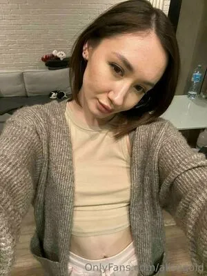 Alisegold OnlyFans Leaked Free Thumbnail Picture - #K5KnHEyMLQ