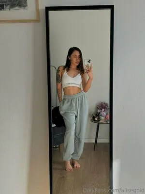 Alisegold OnlyFans Leaked Free Thumbnail Picture - #QJNMPR2wYZ