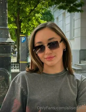 Alisegold OnlyFans Leaked Free Thumbnail Picture - #eGTLrpDYtB