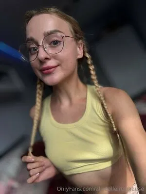 Alisehomealone OnlyFans Leaked Free Thumbnail Picture - #2f2ILVRgH0