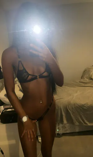 Alisha Romain OnlyFans Leaked Free Thumbnail Picture - #8EhbGUkwBL