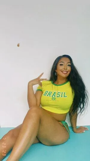 Alisha Simone OnlyFans Leaked Free Thumbnail Picture - #AkLJRPrzif