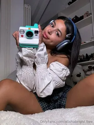 Alishabright Free OnlyFans Leaked Free Thumbnail Picture - #FLRlvGFNKA
