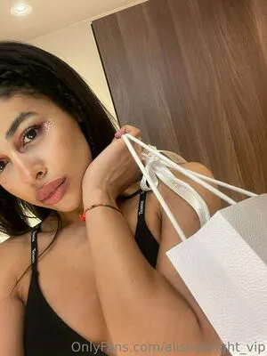 Alishabright Vip OnlyFans Leaked Free Thumbnail Picture - #RP3IZTfdIb