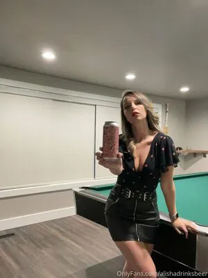 Alishadrinksbeer OnlyFans Leaked Free Thumbnail Picture - #U2BBIjdFKI