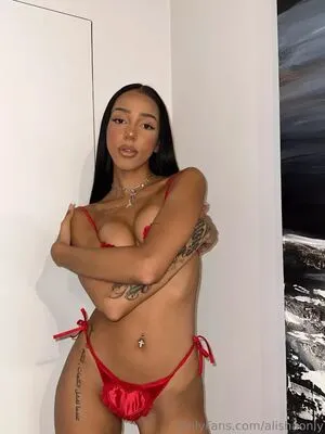 Alishaonly OnlyFans Leaked Free Thumbnail Picture - #M2T7kMw29m