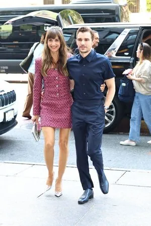 Alison Brie OnlyFans Leaked Free Thumbnail Picture - #5zTJyuUyYf