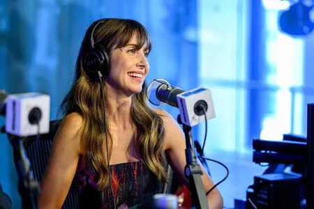 Alison Brie OnlyFans Leaked Free Thumbnail Picture - #B0XXspsoE0