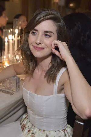 Alison Brie OnlyFans Leaked Free Thumbnail Picture - #EtZI803D97