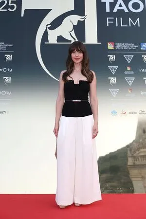 Alison Brie OnlyFans Leaked Free Thumbnail Picture - #IK51kZSZf6