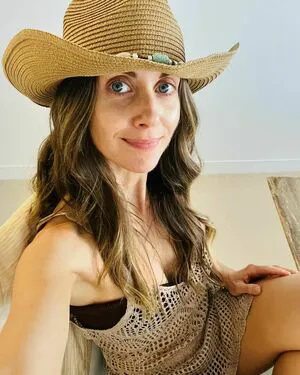 Alison Brie OnlyFans Leaked Free Thumbnail Picture - #LKHVRbeXKH