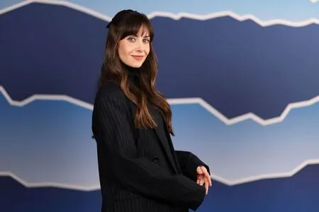 Alison Brie OnlyFans Leaked Free Thumbnail Picture - #RITeSOkKck
