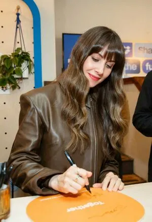 Alison Brie OnlyFans Leaked Free Thumbnail Picture - #cMiqZdNqMI