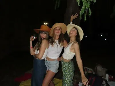 Alison Brie OnlyFans Leaked Free Thumbnail Picture - #m86aETDiDE