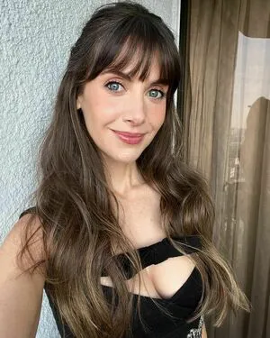 Alison Brie OnlyFans Leaked Free Thumbnail Picture - #nLAscJCMkW