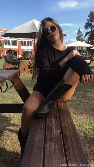 Alison Gray OnlyFans Leaked Free Thumbnail Picture - #O1aJN6EknX