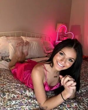 Alison Mitcham OnlyFans Leaked Free Thumbnail Picture - #5JX9dmBhJl