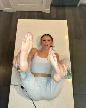 Alison Mitcham OnlyFans Leaked Free Thumbnail Picture - #bID5Ci2QZz