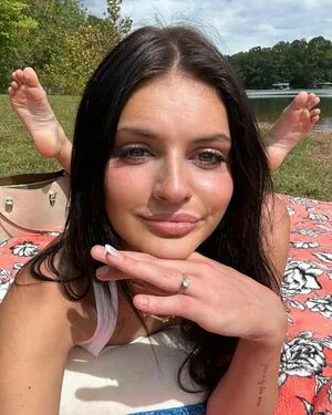 Alison Mitcham OnlyFans Leaked Free Thumbnail Picture - #fBHvUMUkxF