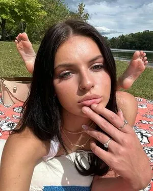 Alison Mitcham OnlyFans Leaked Free Thumbnail Picture - #tozyphhj4N