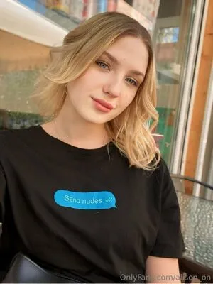 Alison On OnlyFans Leaked Free Thumbnail Picture - #FHGm4aClZm