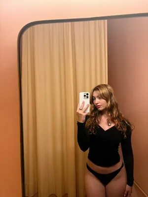 Alison Rouge OnlyFans Leaked Free Thumbnail Picture - #8g0QB08f3C