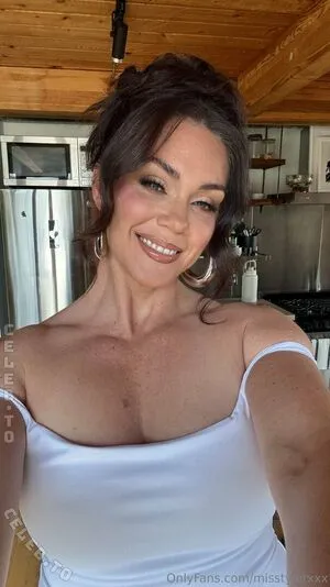 Alison Tyler OnlyFans Leaked Free Thumbnail Picture - #9XAiOUZgO5