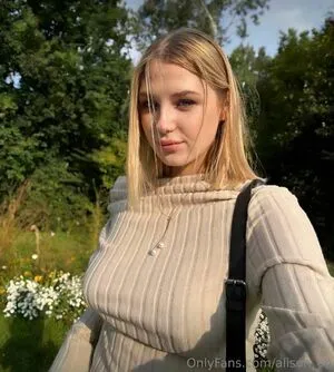 Alison OnlyFans Leaked Free Thumbnail Picture - #HPpjxxQEcM