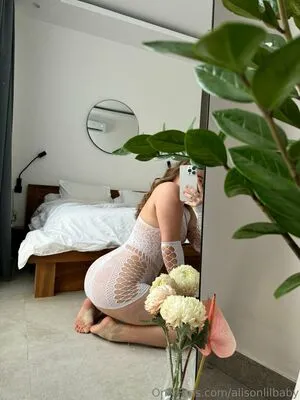 Alisonlilbaby OnlyFans Leaked Free Thumbnail Picture - #CEb94LWMKI