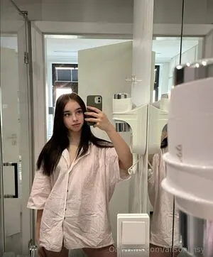 Alisonlinsy1 OnlyFans Leaked Free Thumbnail Picture - #fxExhUaDJo