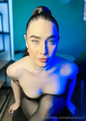 Alisonlinsy1 OnlyFans Leaked Free Thumbnail Picture - #uDS2sh7Oks