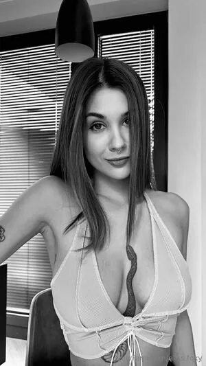 Aliss Foxy OnlyFans Leaked Free Thumbnail Picture - #IgZp4uNTPy